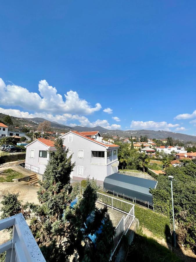 Apartment Lady Daniela Mit Meerblick In 洛夫兰 外观 照片